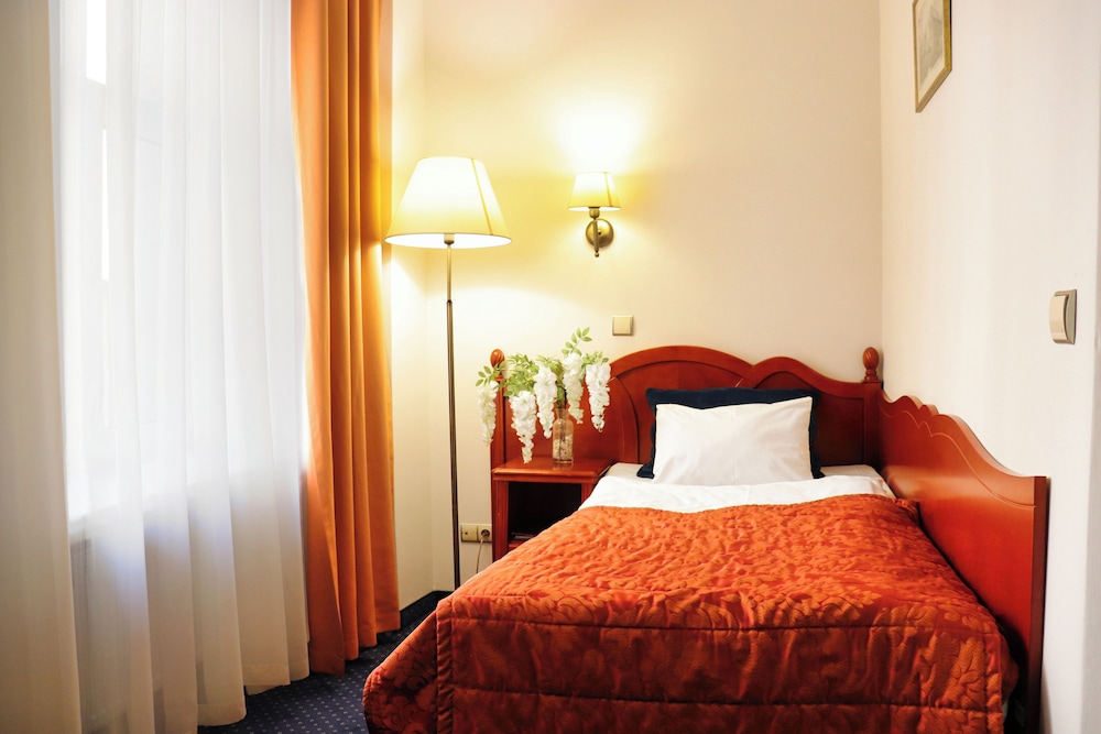 Single Room photo 1