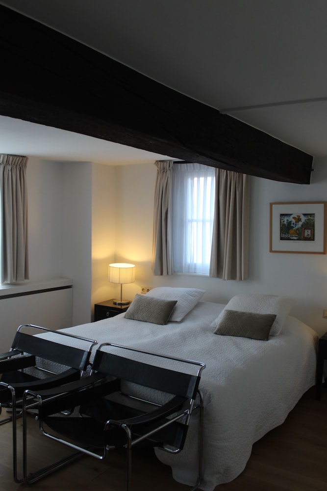 Comfort Triple Room, Bathtub photo 2
