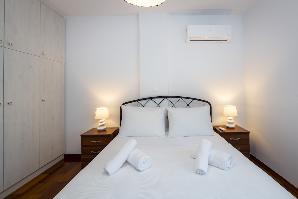 Family Apartment, 2 Bedrooms, Non Smoking, City View photo 3