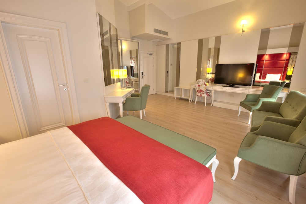 King Suite photo 2