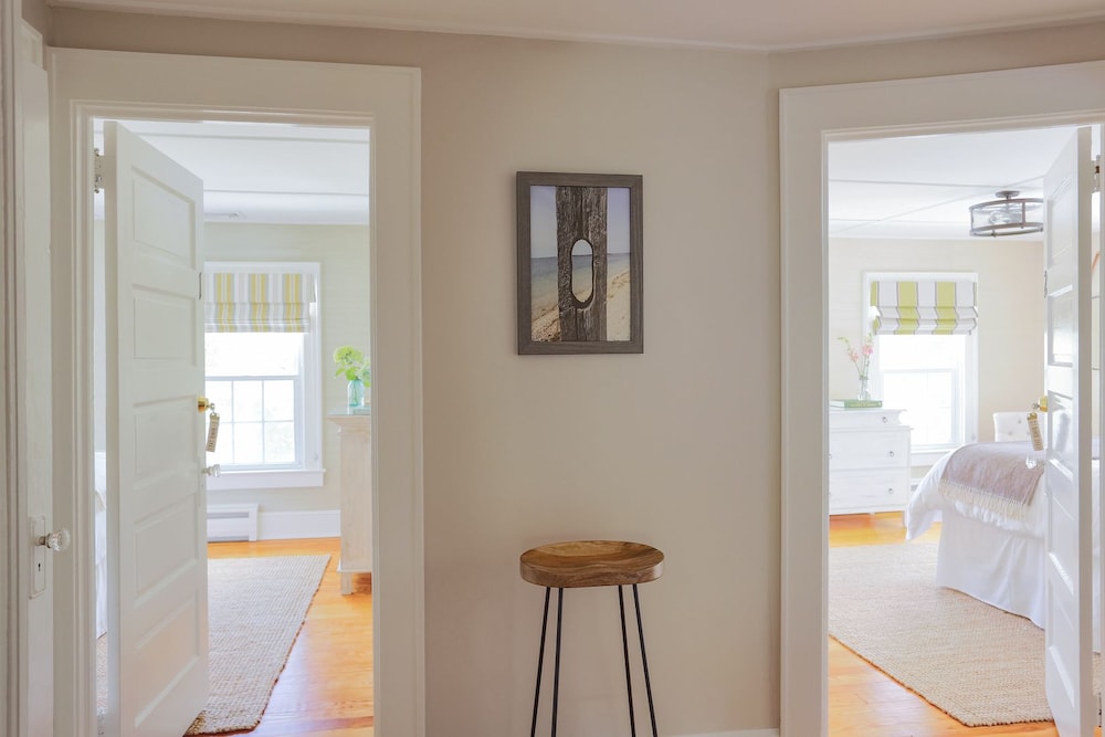 Queen Room photo 3