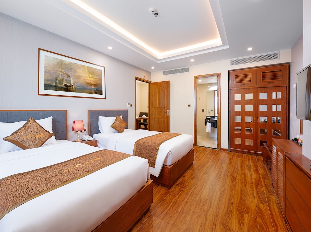 Suite Twin Room photo 3