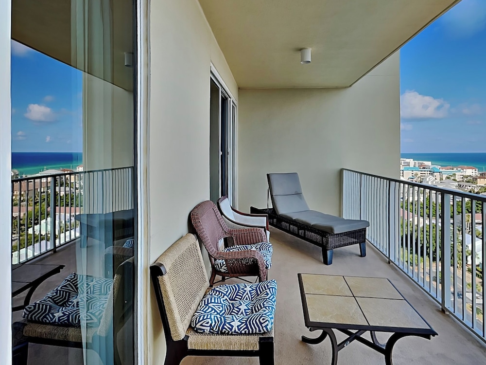 Condo, Multiple Beds, Balcony (#1303 - No Pets) photo 3