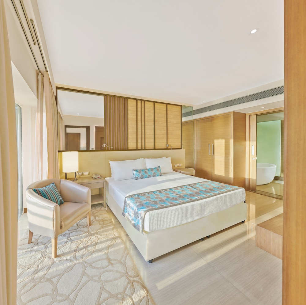 Suite, Terrace (SUNSET VIEW) - Photo 3