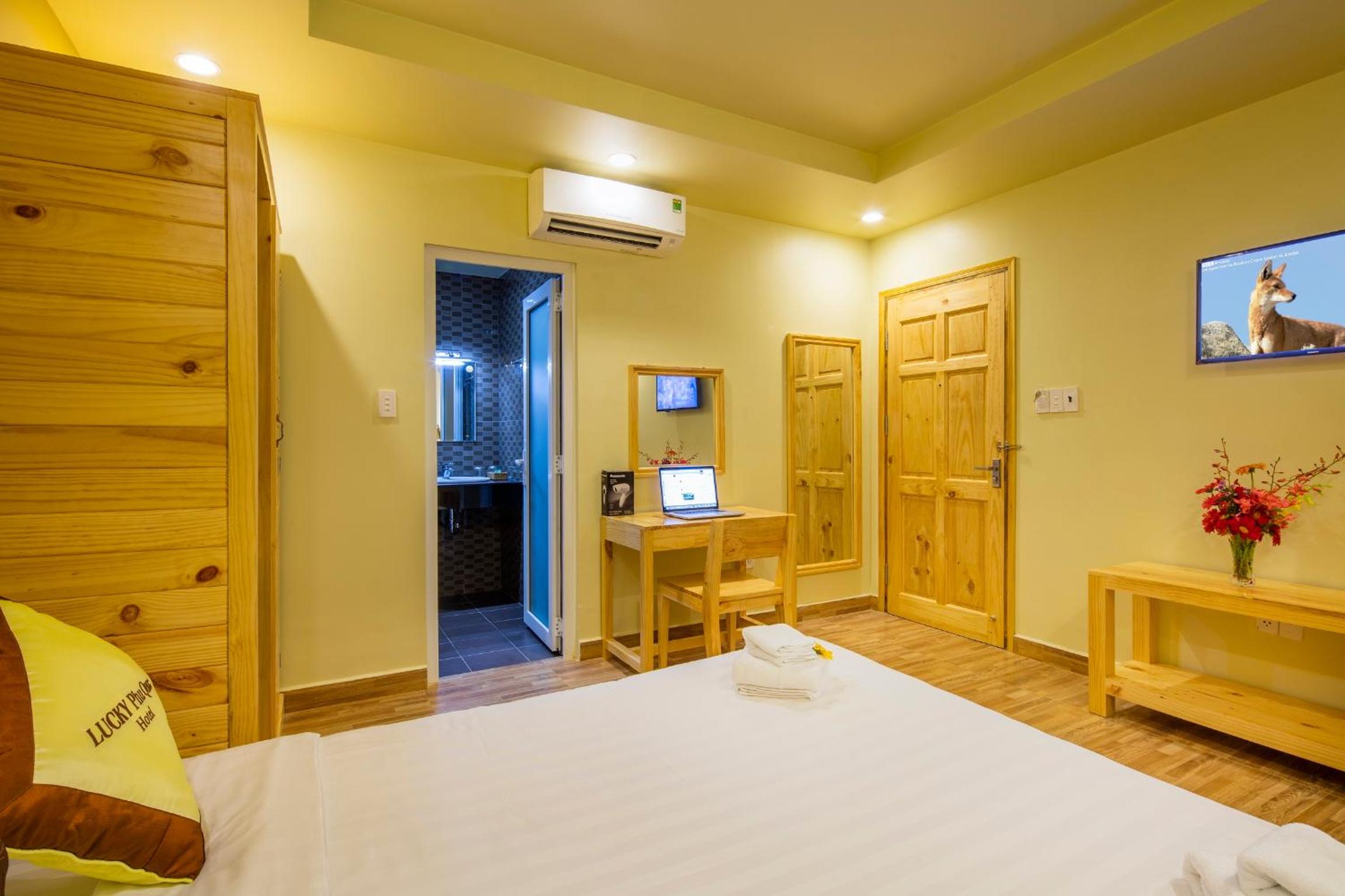 Deluxe Double Room photo 2
