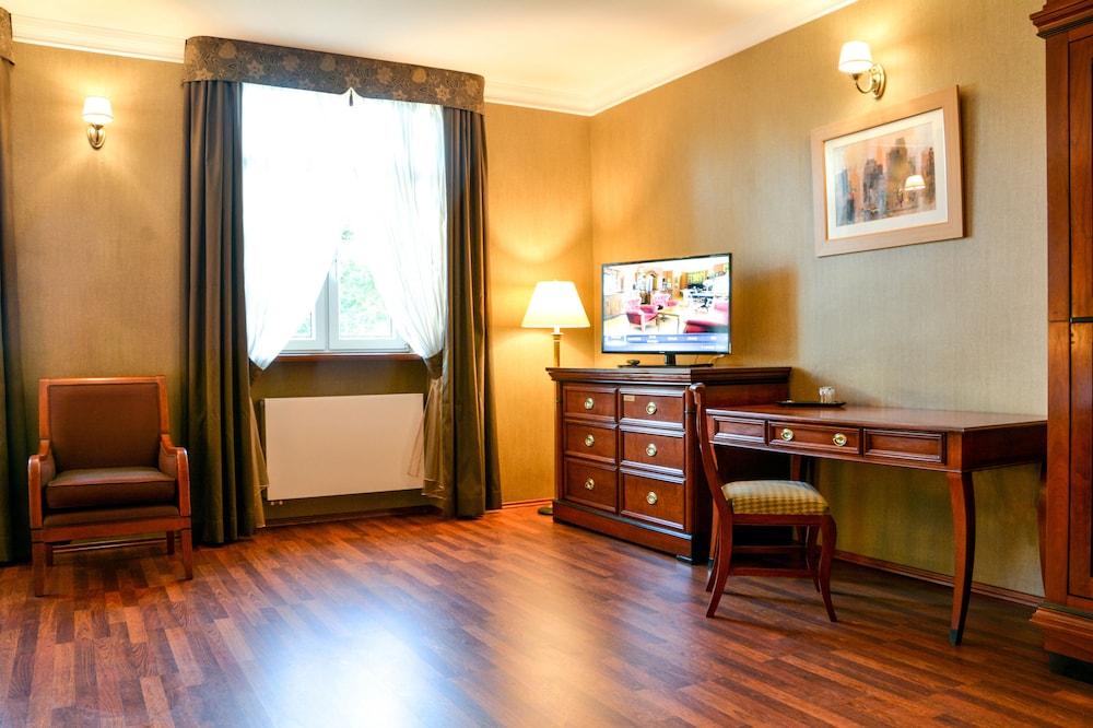 Komoda Club Residence, Billede 2