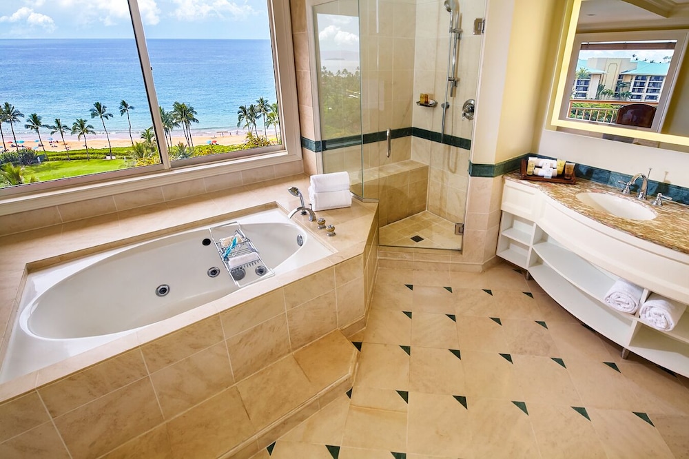 Suite, 1 Bedroom, Ocean View (Molokini)