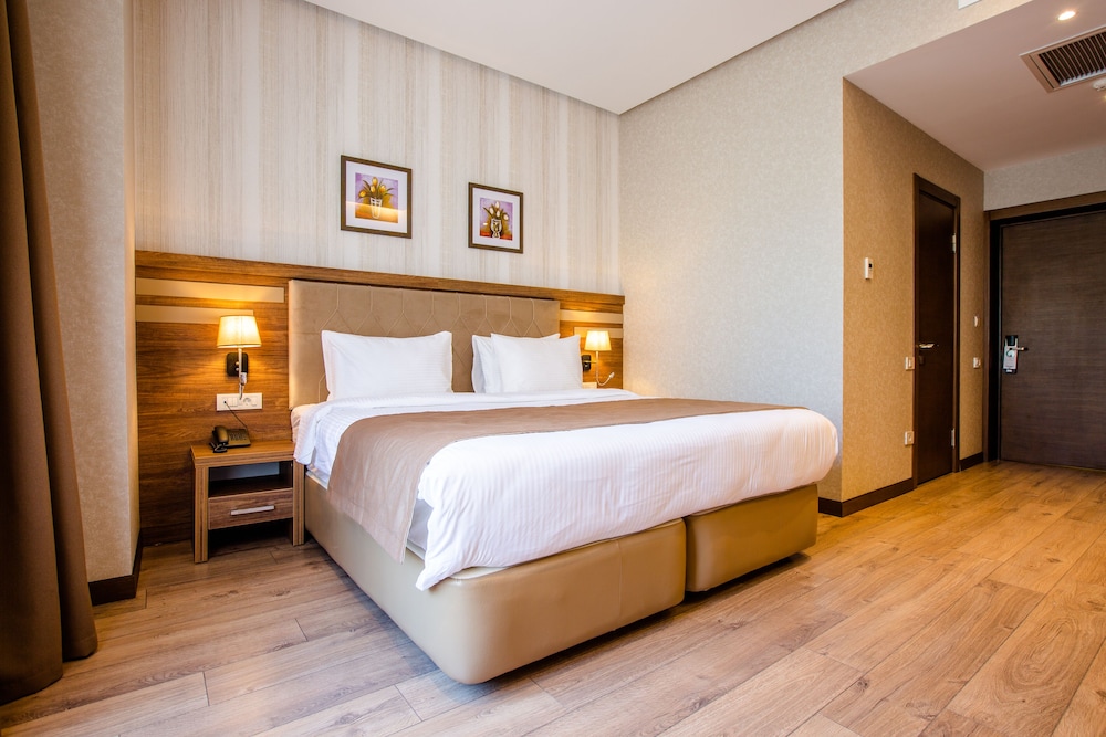Luxury Double Room photo 3