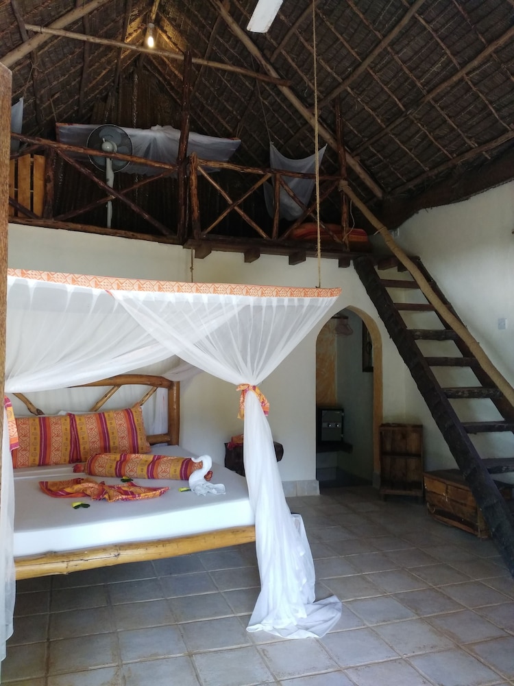 Economy Duplex, Multiple Beds, Non Smoking, Ocean View photo 1