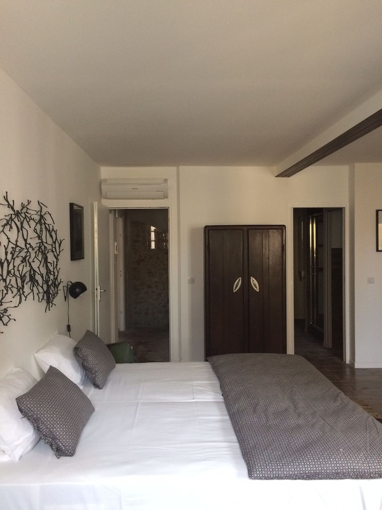 Classic Double Room, City View photo 2