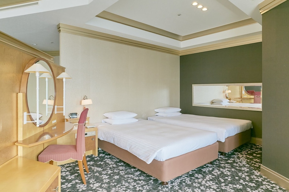 Suite Room