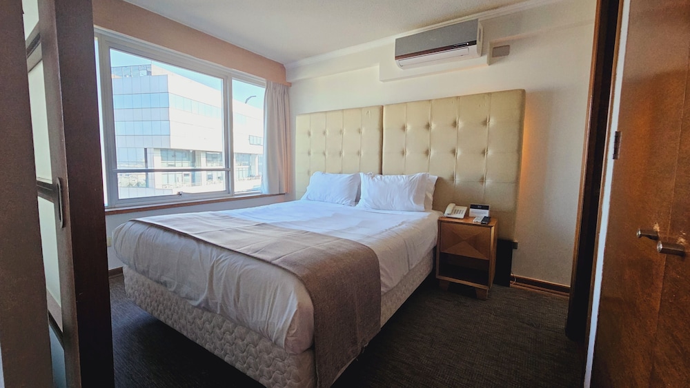 Superior Studio Suite - Photo 16