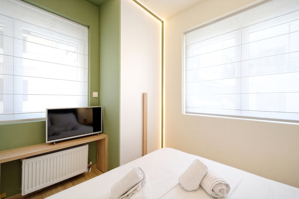 Signature Apartment, 1 Bedroom, Ground Floor photo 3