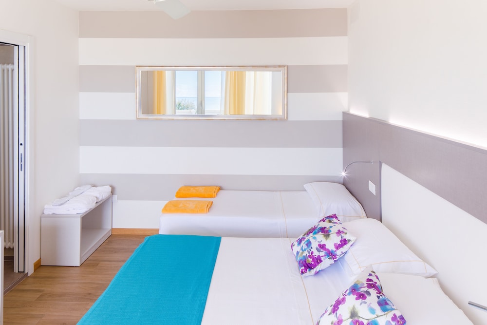 Triple Room photo 3
