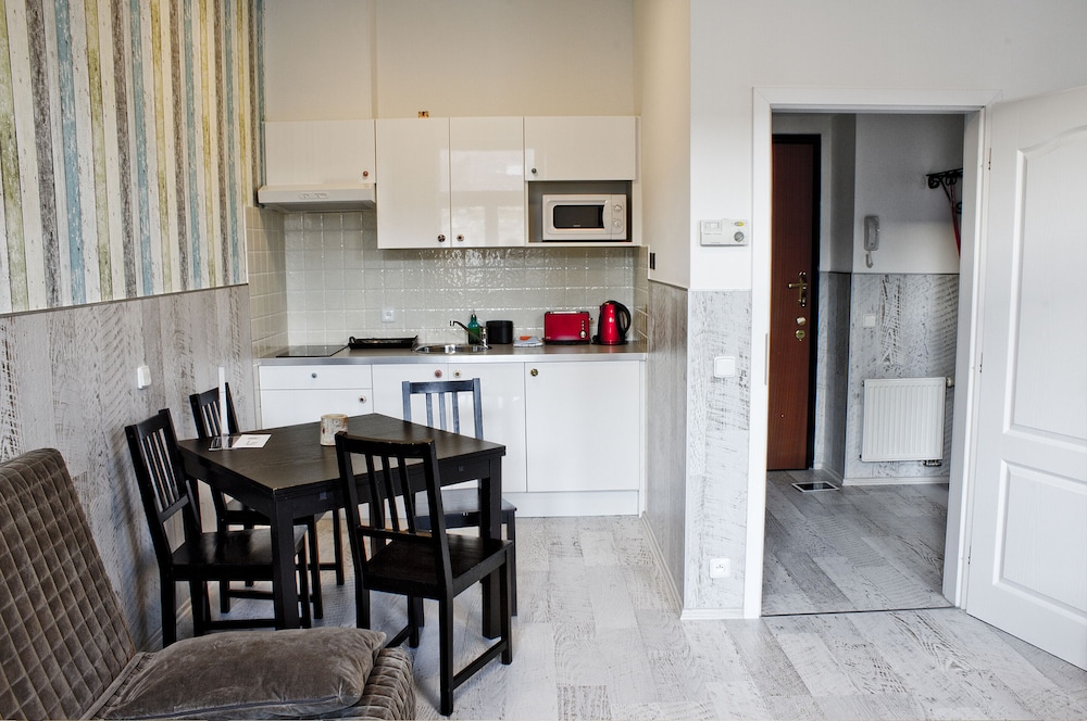 Superior Family Apartment - Photo 25