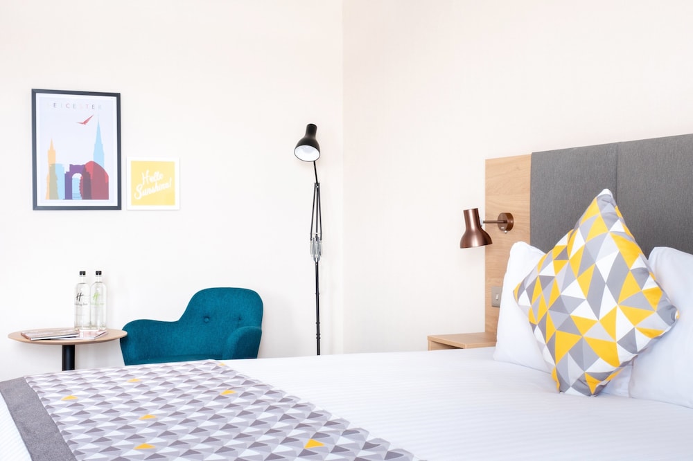 Suite, 1 Bedroom (Super) - Photo 7