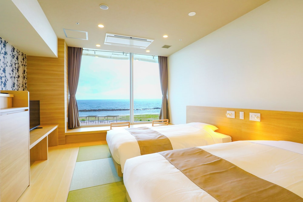 Superior Japanese Style Twin Bed For 2 Persons - Shower Only - Ocean View - Non-Smoking - Photo 1