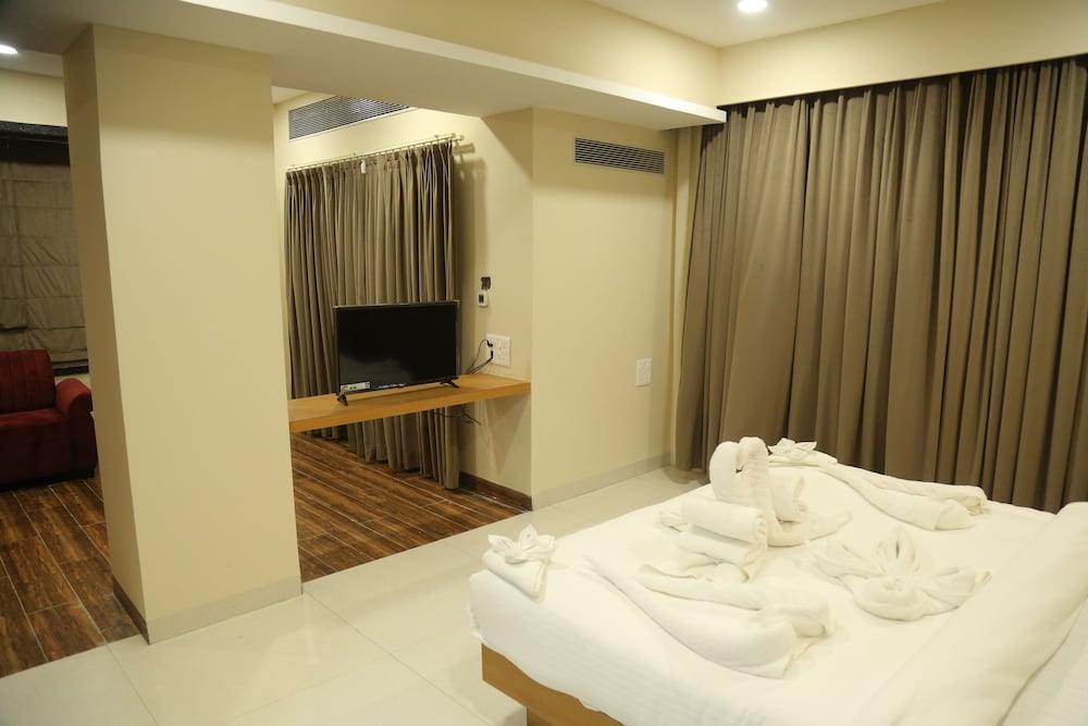 Standard Suite, City View photo 1