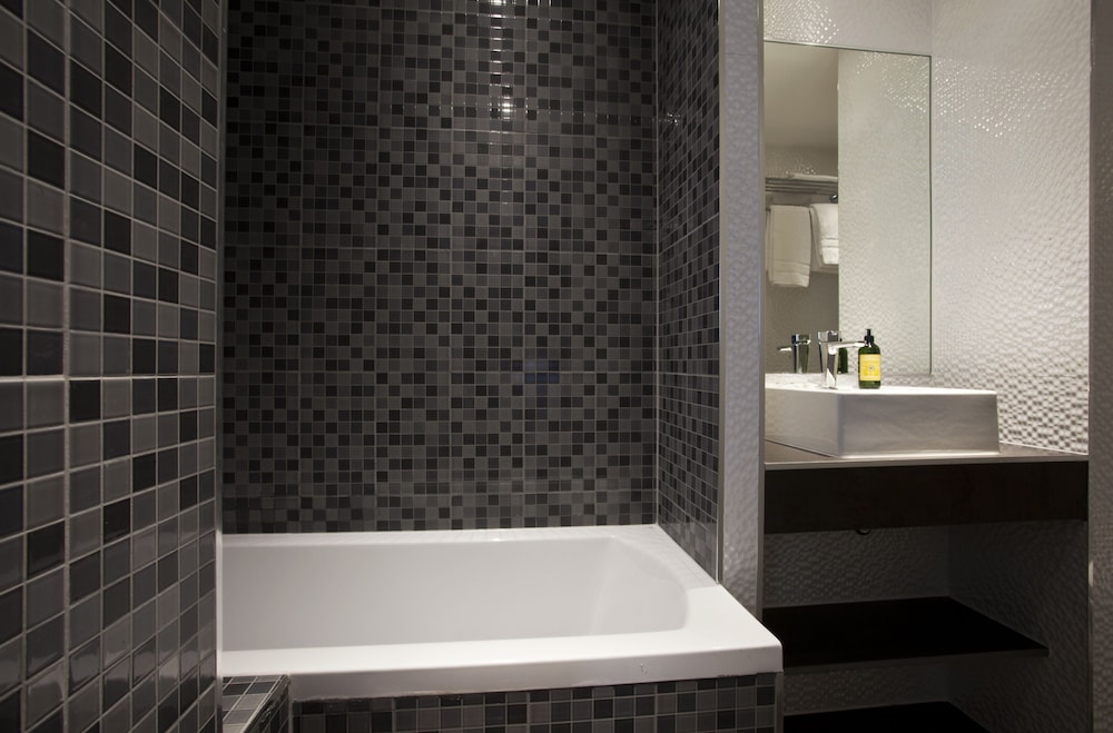 Superior Room - Photo 6