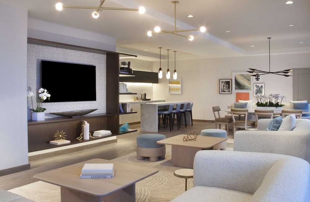 Presidential Suite, 1 King Bed, Accessible
