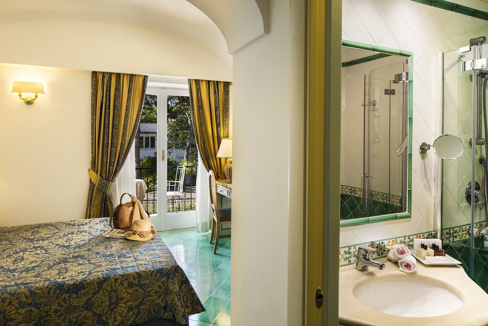 Double Room Single Use