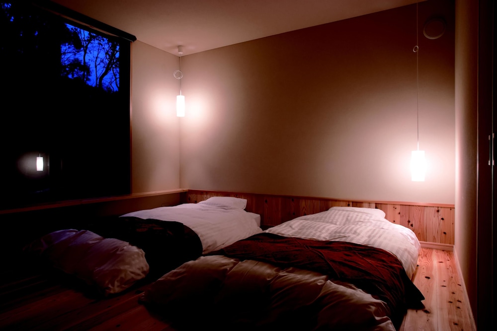 Japanese Western Style Room with Outdoor Bath and Kitchenette photo 3