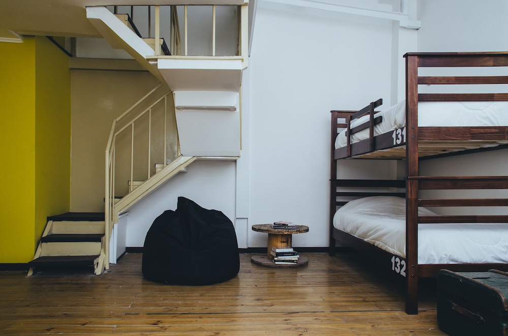 Economy Shared Dormitory, Mixed Dorm, Ensuite photo 3