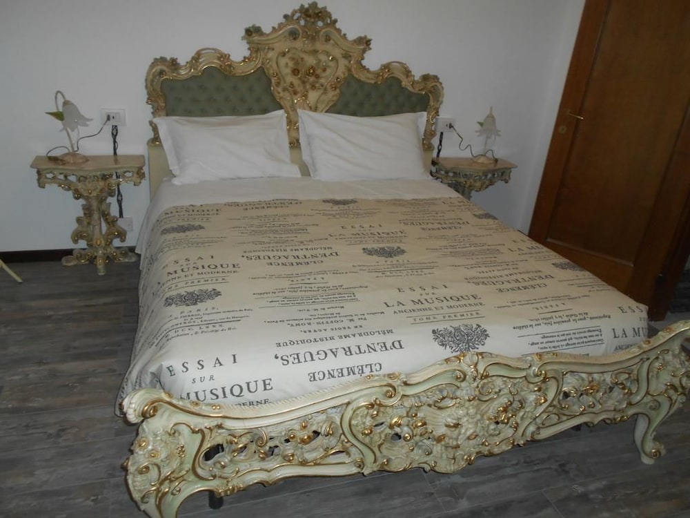 Room (King)