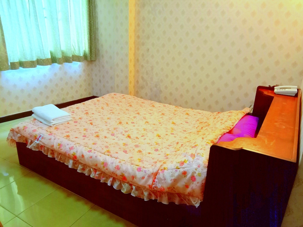 Deluxe Double Room (No breakfast) photo 3