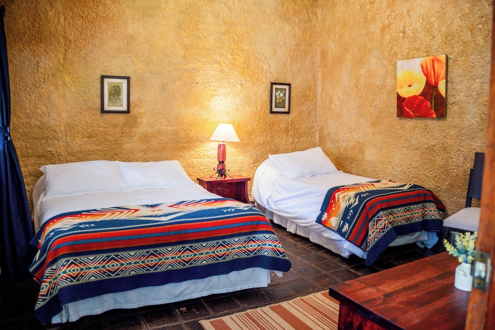 Double or Twin Room photo 2