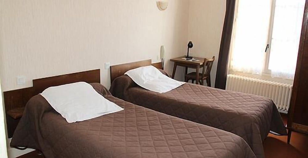 Triple Room, No Shower photo 1