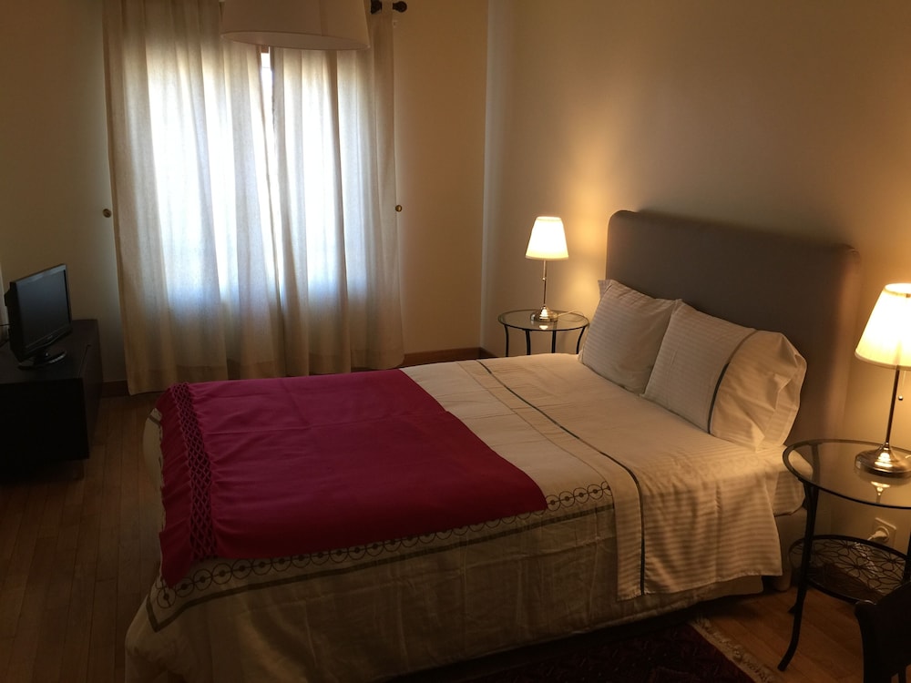 Double Room, Private Bathroom (Maceira) photo 2