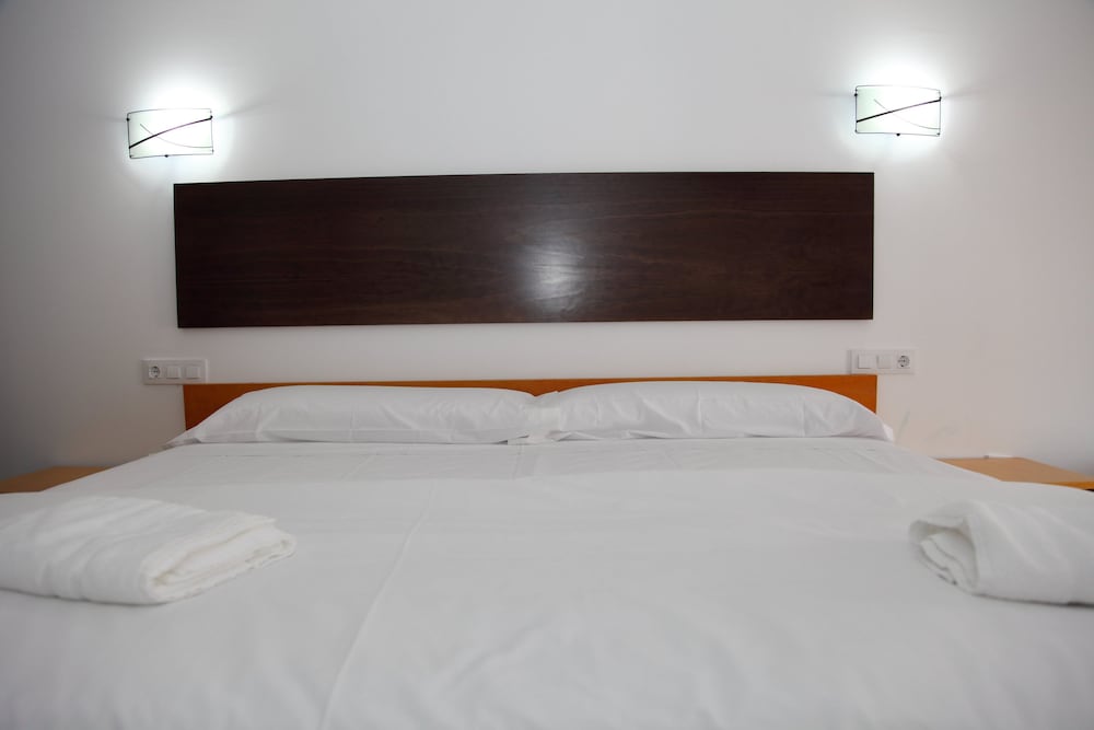 Superior Double or Twin Room photo 3