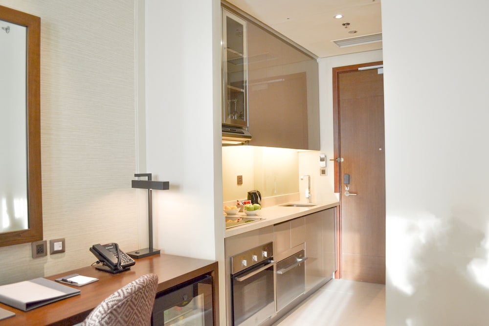 Dusit Thani One Bedroom Suite