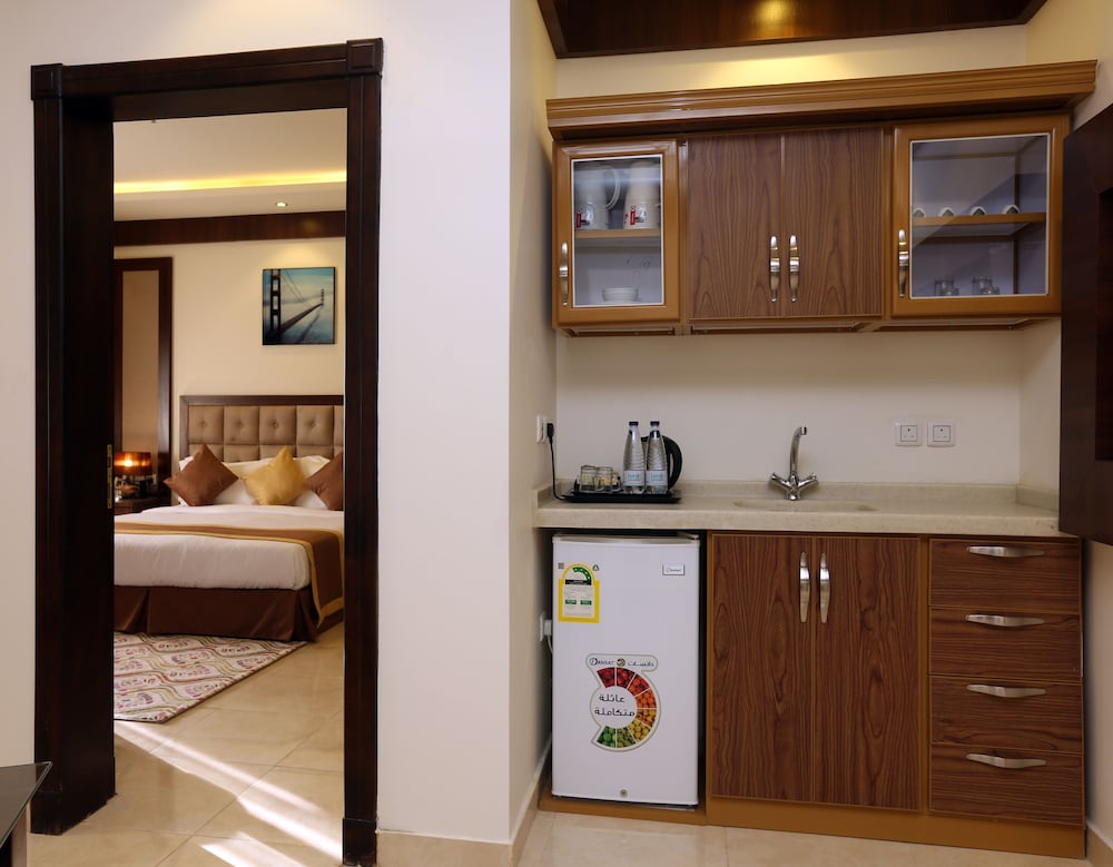 Executive Suite photo 2