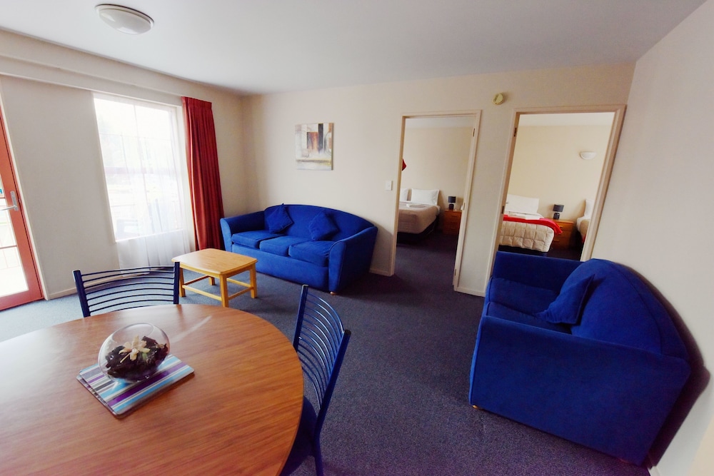 Two Bedroom photo 1