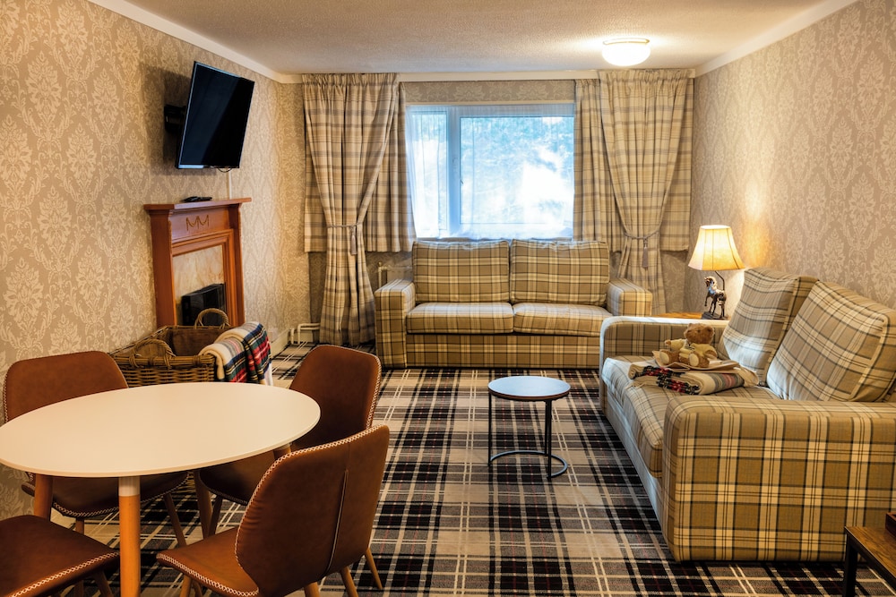 Suite - Photo 2