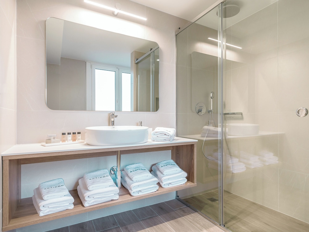Superior Suite photo 3