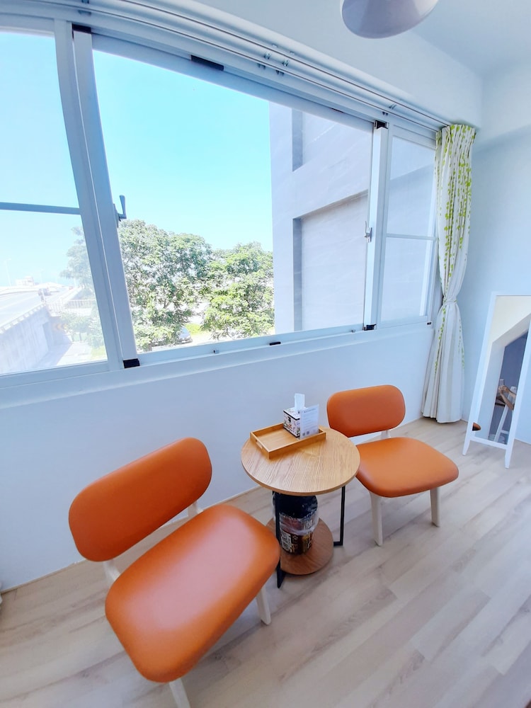 Elite Quadruple Room, 1 Bedroom, Non Smoking, Mountain View photo 3