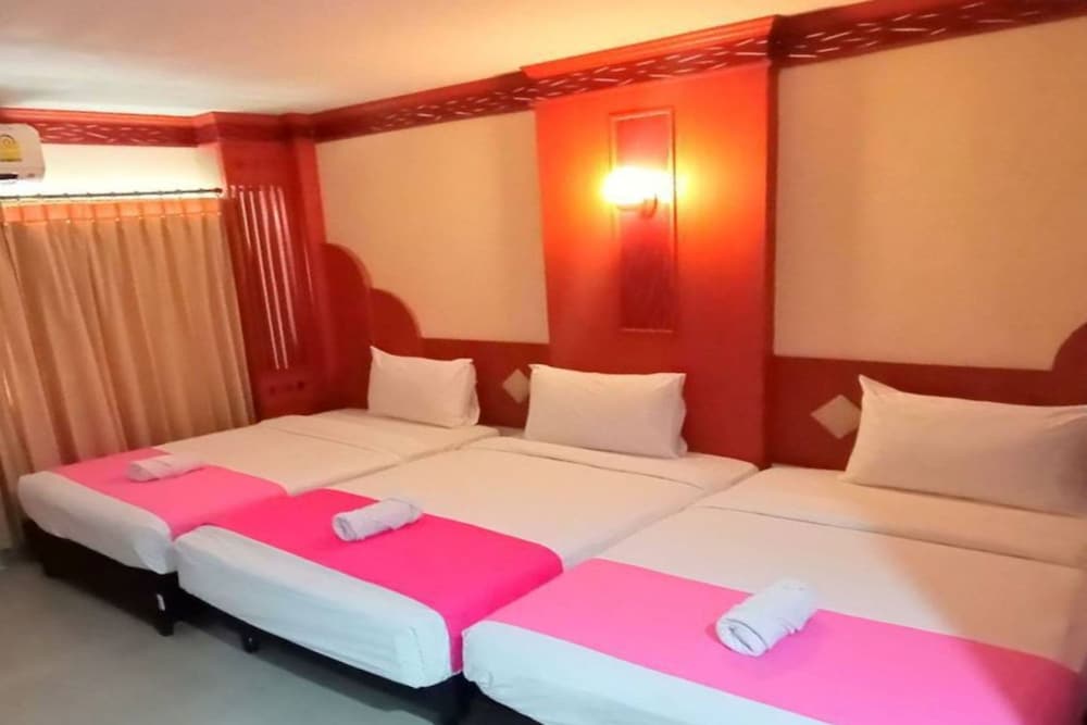 Standard Triple Room photo 2