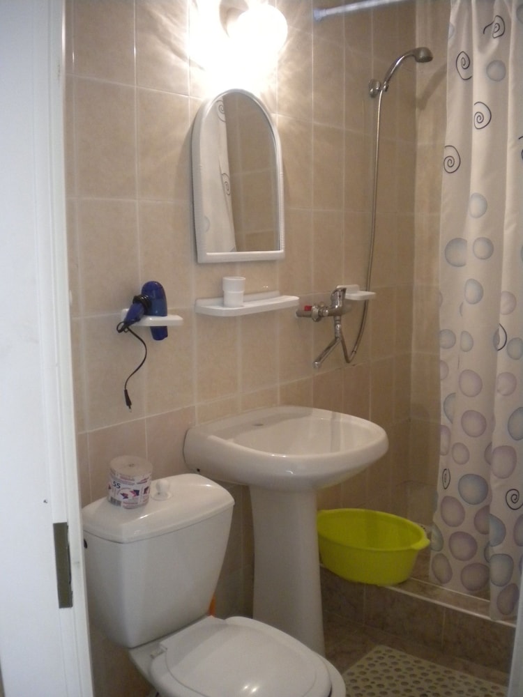 Standard Quadruple Room (Air conditioning) photo 3