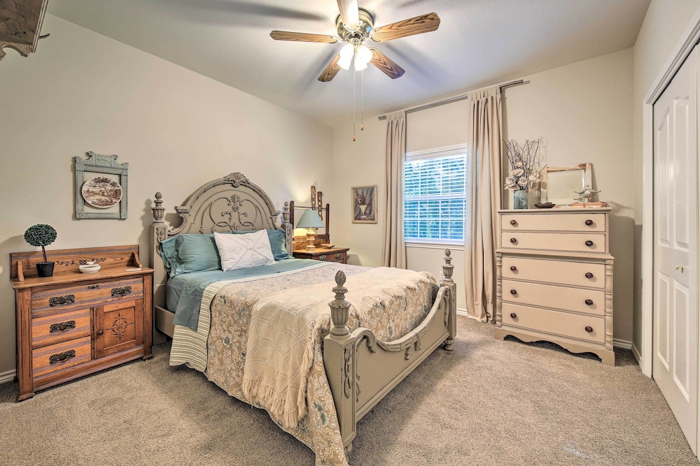 House (4 Bedrooms) photo 2