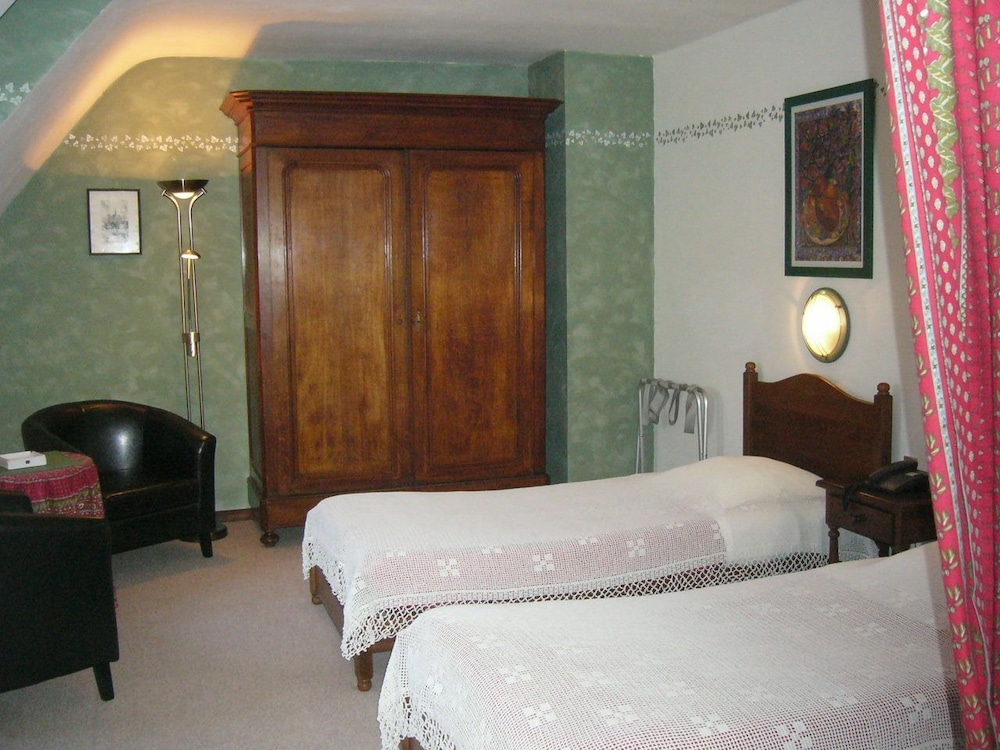 Deluxe Double Or Twin Room photo 1