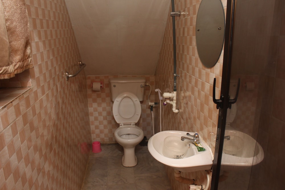 Junior Room, 1 Bedroom, Private Bathroom, City View photo 2