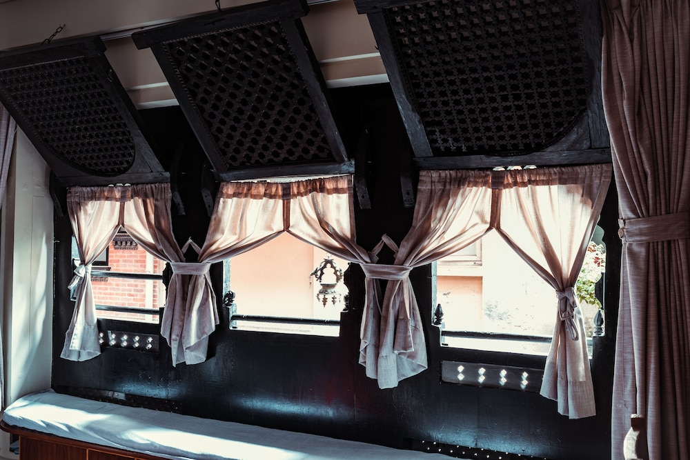 Traditional Suite photo 2