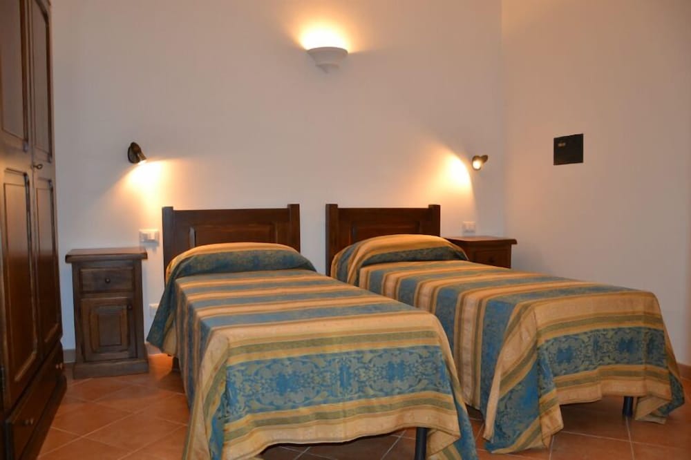 Classic Double or Twin Room photo 1