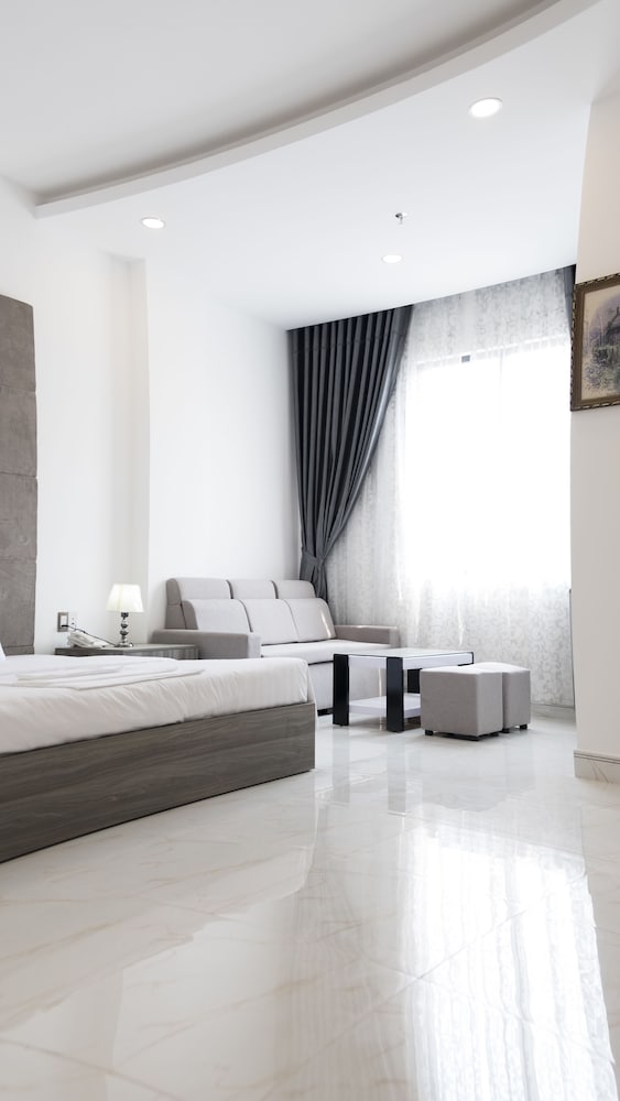 Presidential Room