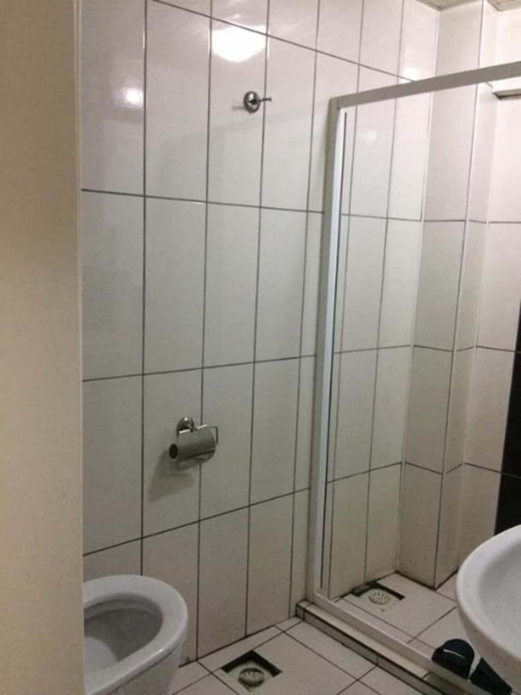 Standard Twin Room photo 2