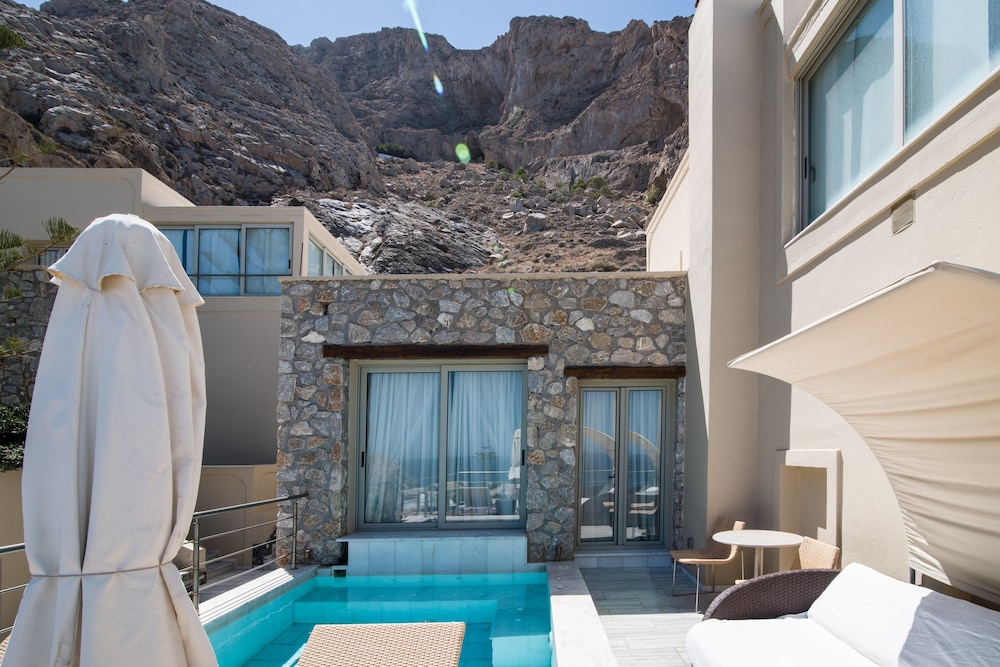 Junior Suite, Private Pool - Photo 14