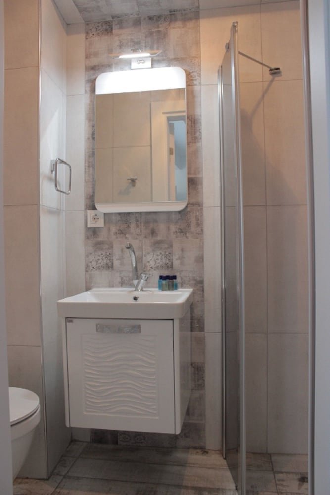 Economy Double Room, Ground Floor photo 2
